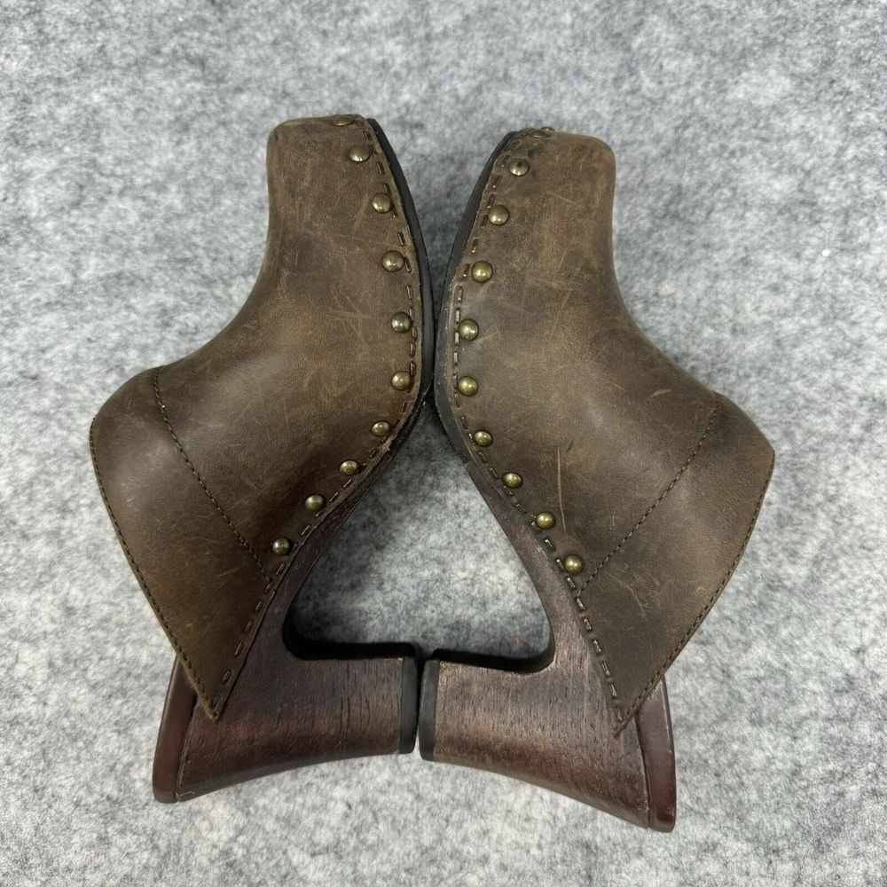 Dansko Rae Clogs Womens Size 36 US 6.5 Brown Studded Mules Leather Wood Boho Y2K